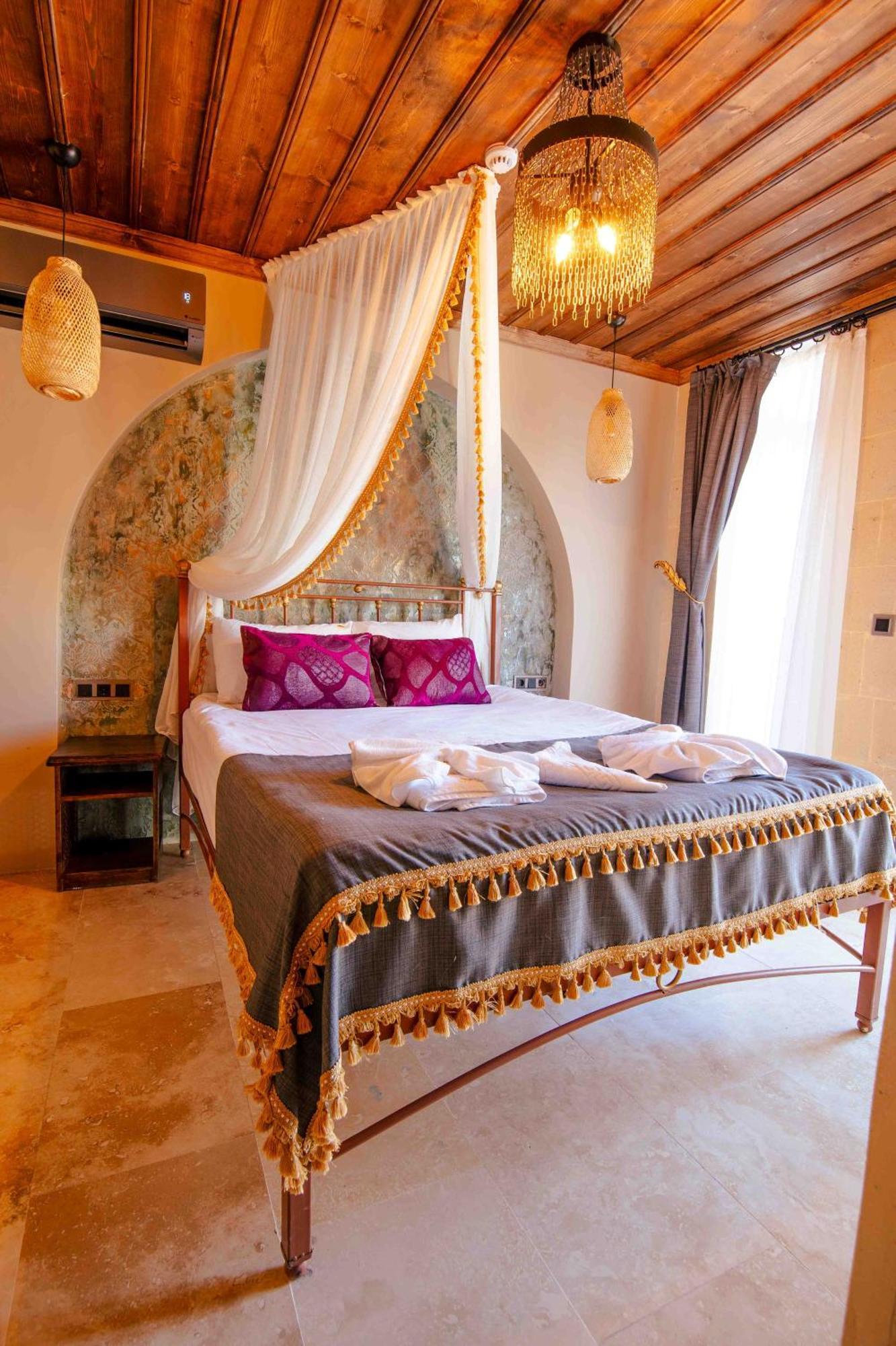 Alika Castle House Hotel อุตชิซาร์ ภายนอก รูปภาพ