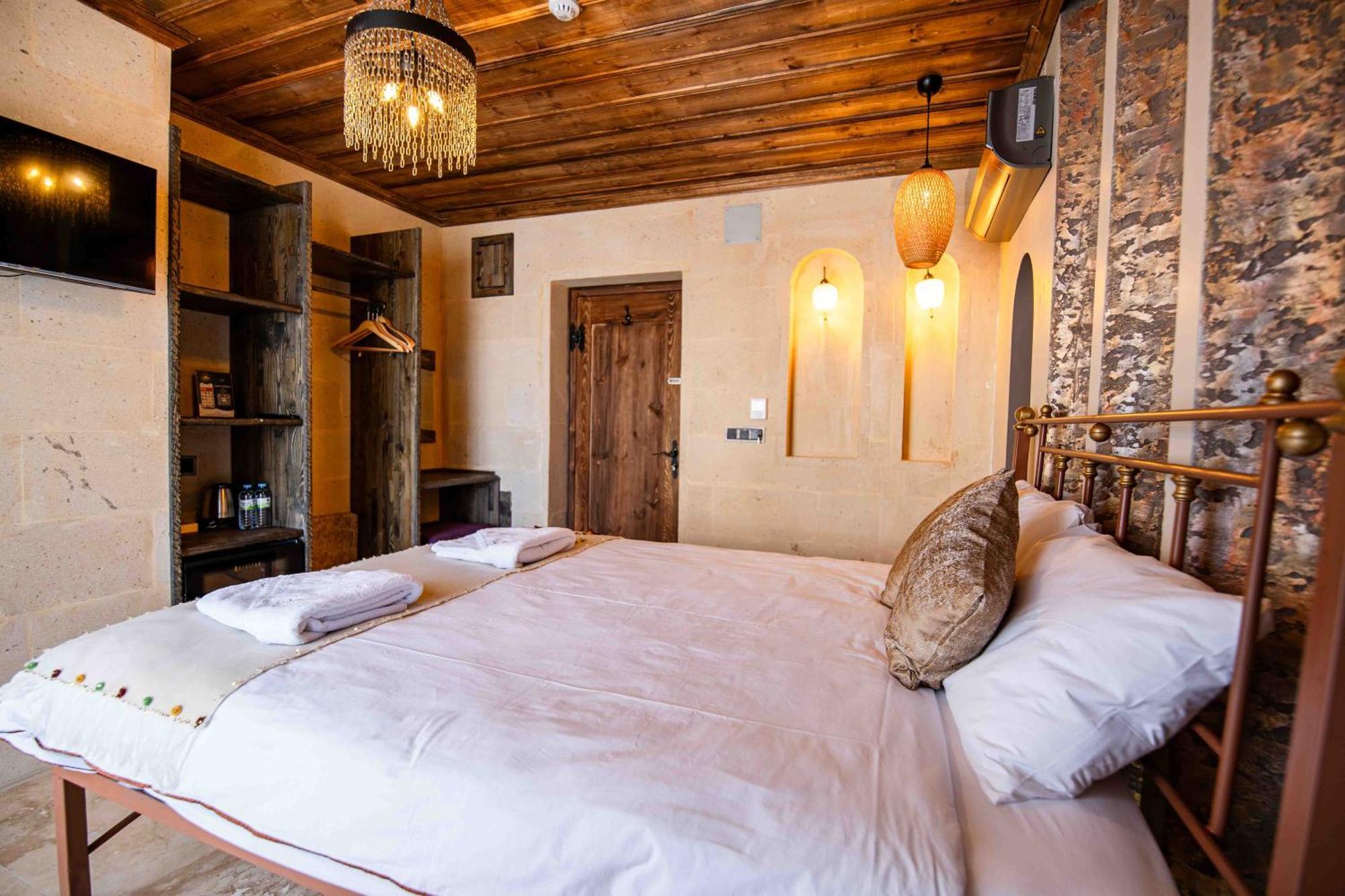 Alika Castle House Hotel อุตชิซาร์ ภายนอก รูปภาพ