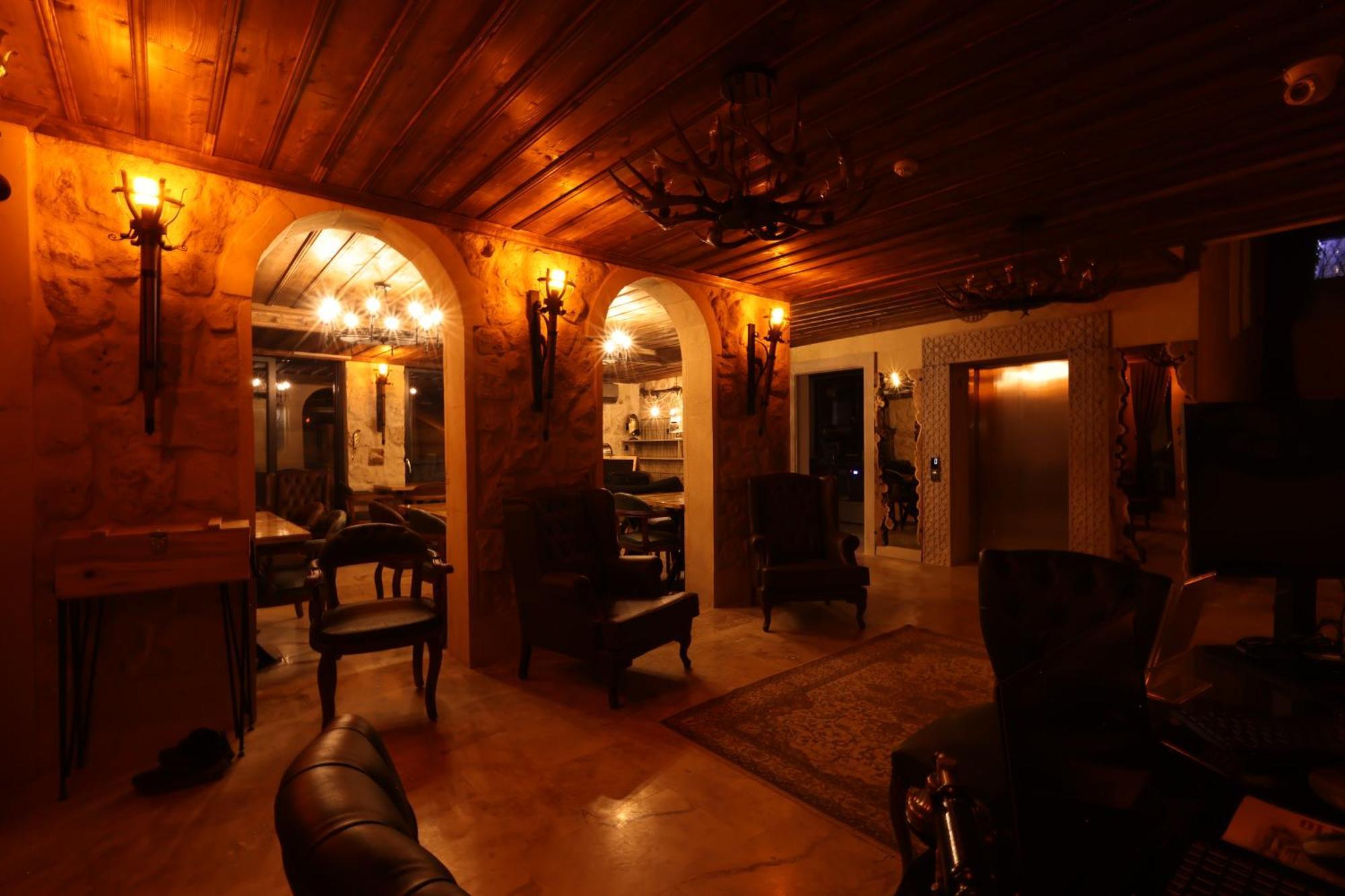 Alika Castle House Hotel อุตชิซาร์ ภายนอก รูปภาพ