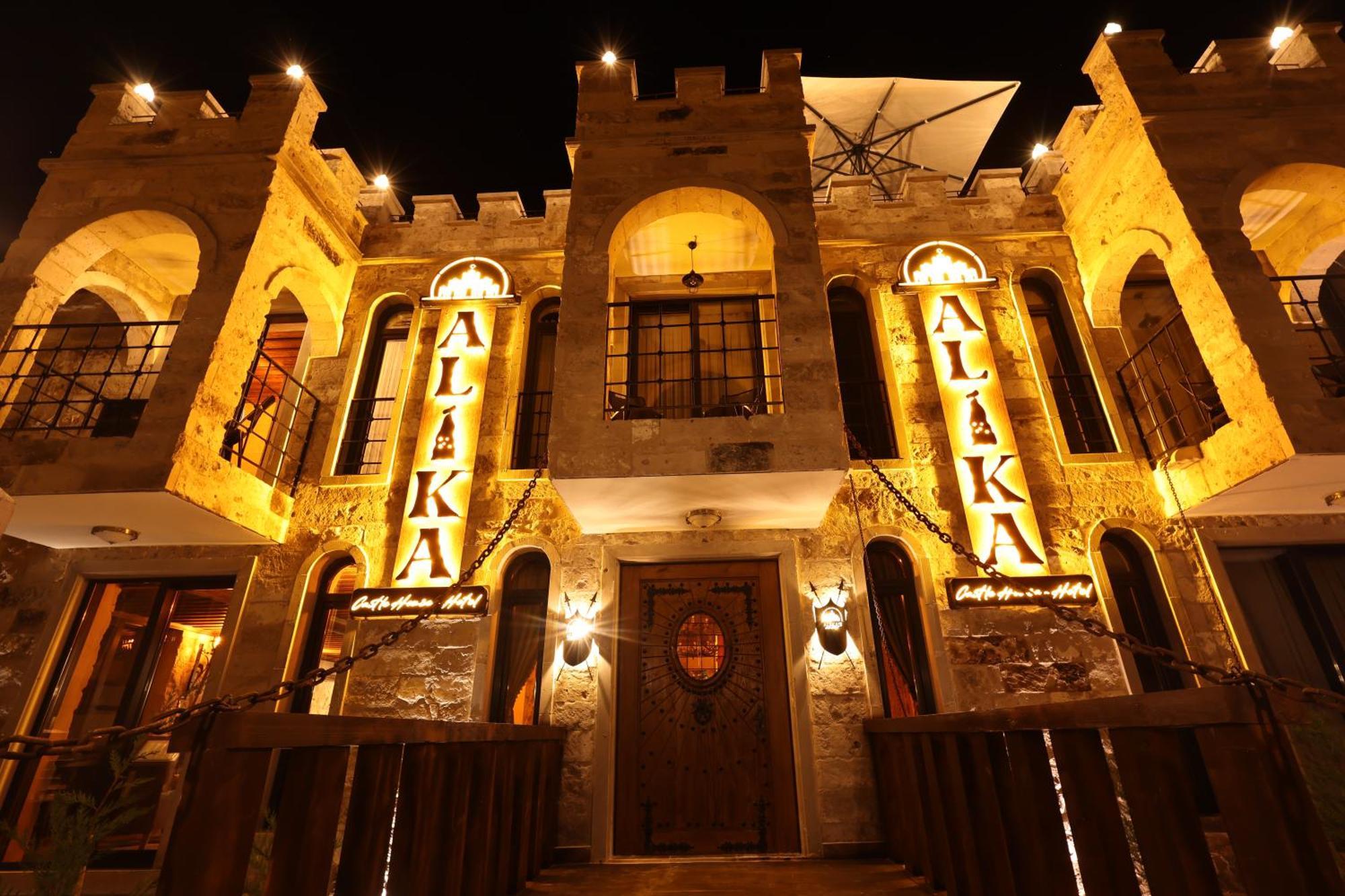Alika Castle House Hotel อุตชิซาร์ ภายนอก รูปภาพ