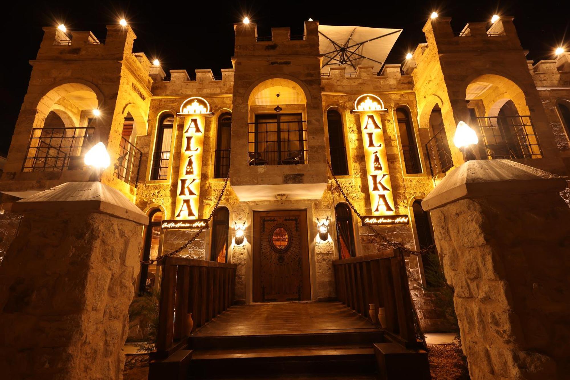 Alika Castle House Hotel อุตชิซาร์ ภายนอก รูปภาพ