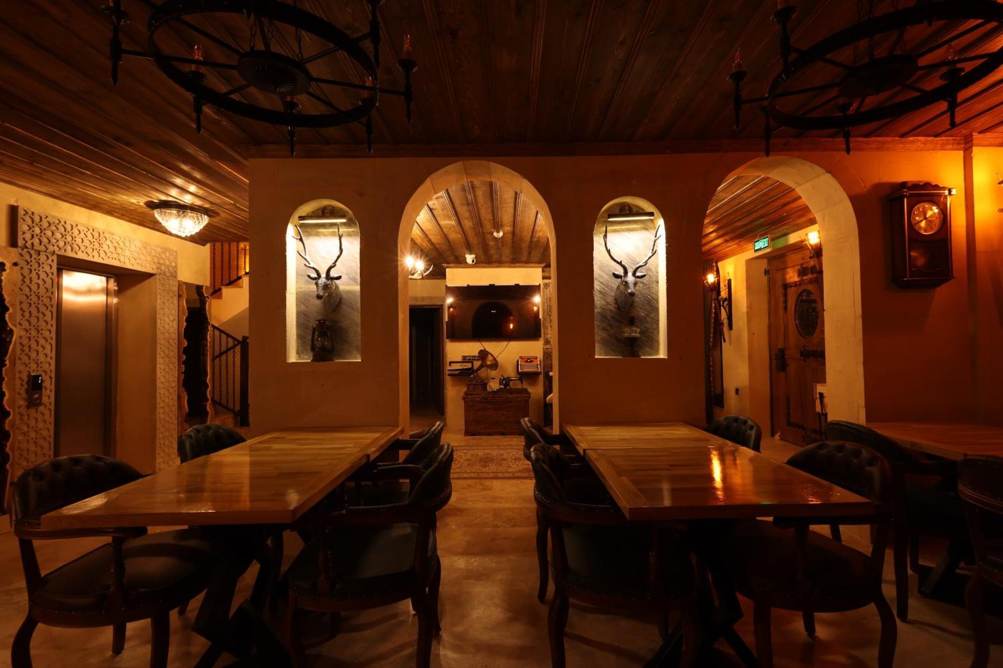 Alika Castle House Hotel อุตชิซาร์ ภายนอก รูปภาพ