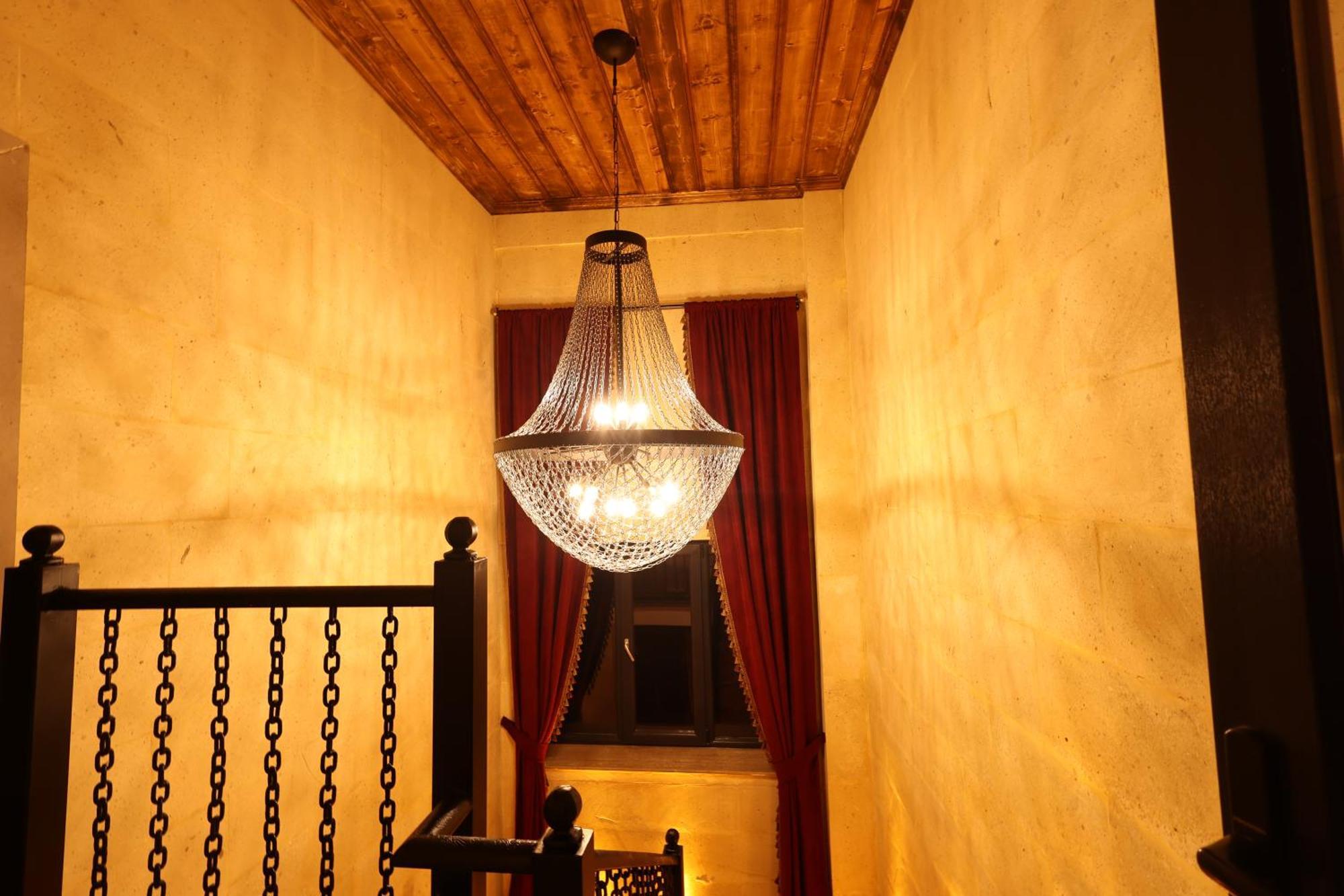 Alika Castle House Hotel อุตชิซาร์ ภายนอก รูปภาพ