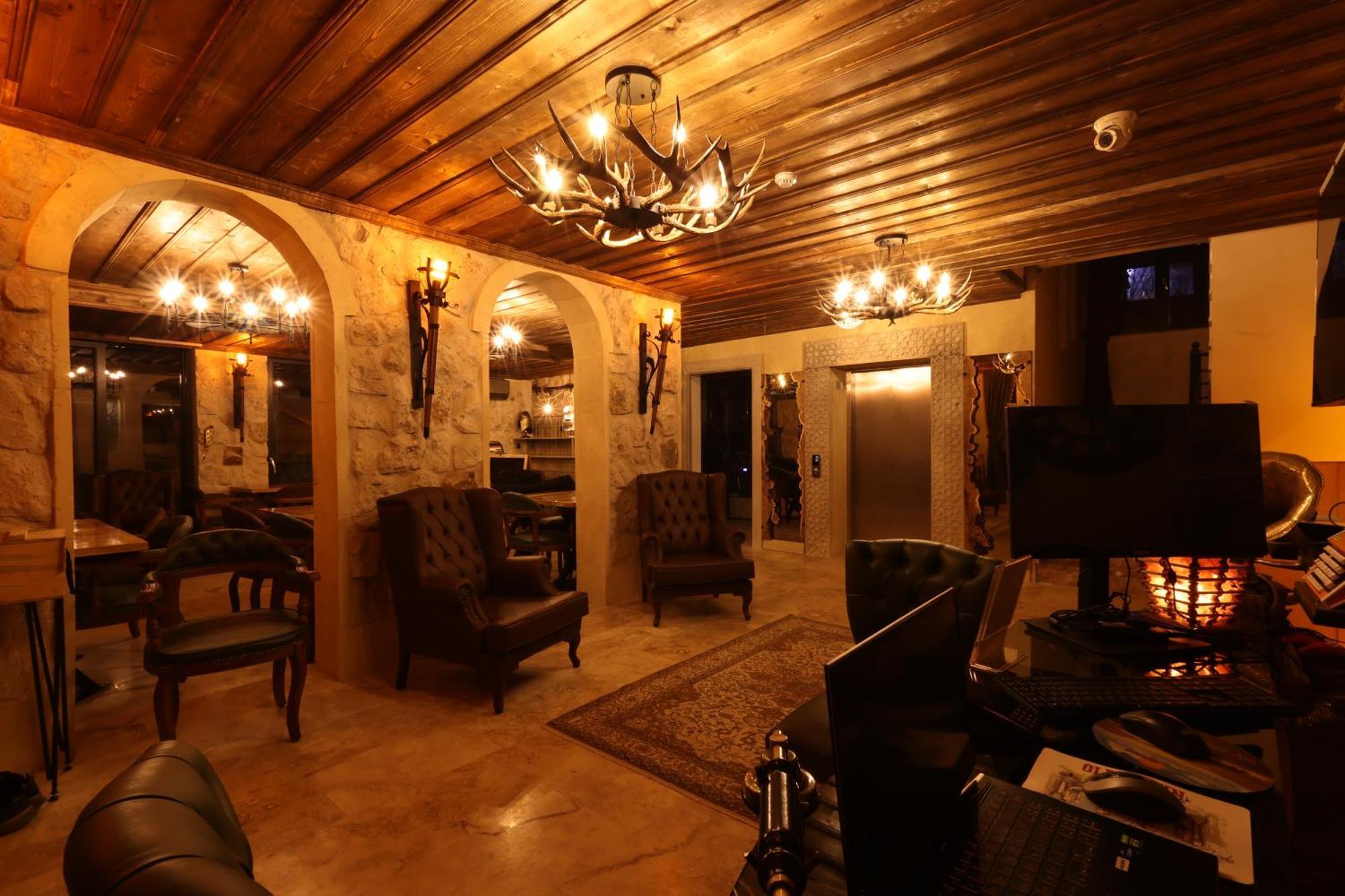 Alika Castle House Hotel อุตชิซาร์ ภายนอก รูปภาพ