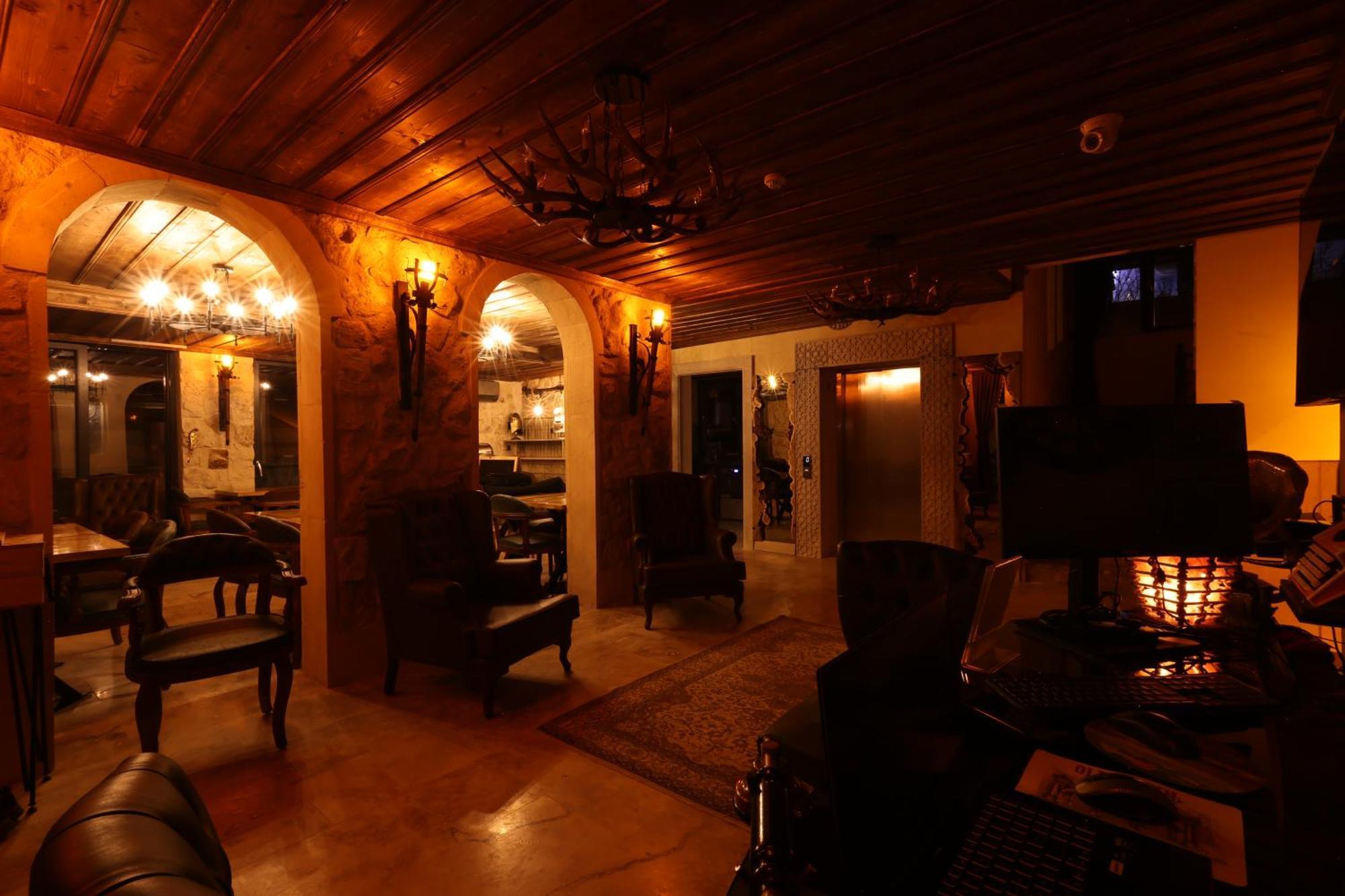 Alika Castle House Hotel อุตชิซาร์ ภายนอก รูปภาพ