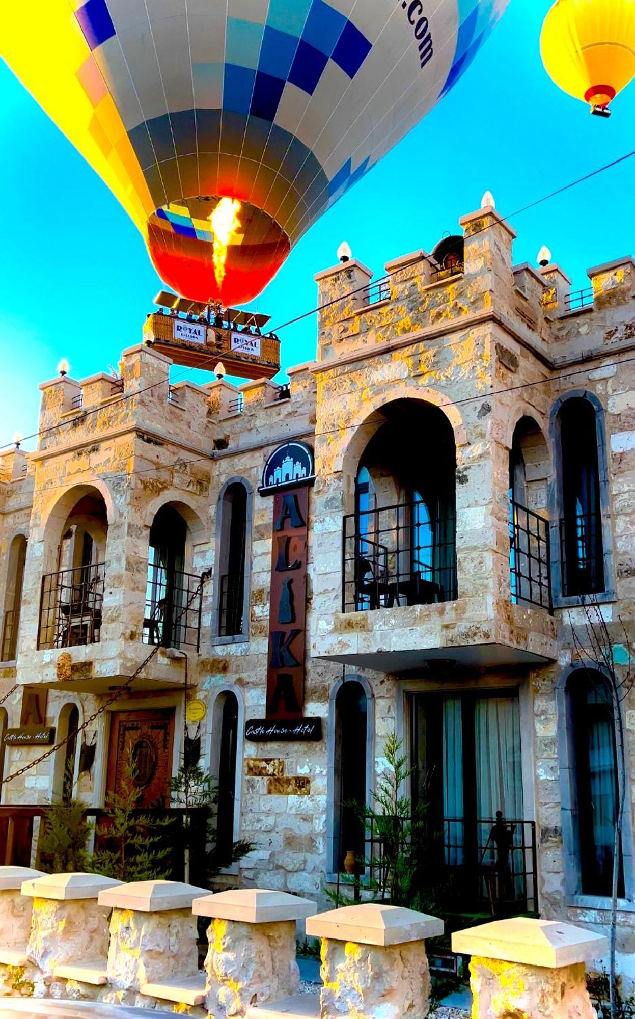 Alika Castle House Hotel อุตชิซาร์ ภายนอก รูปภาพ